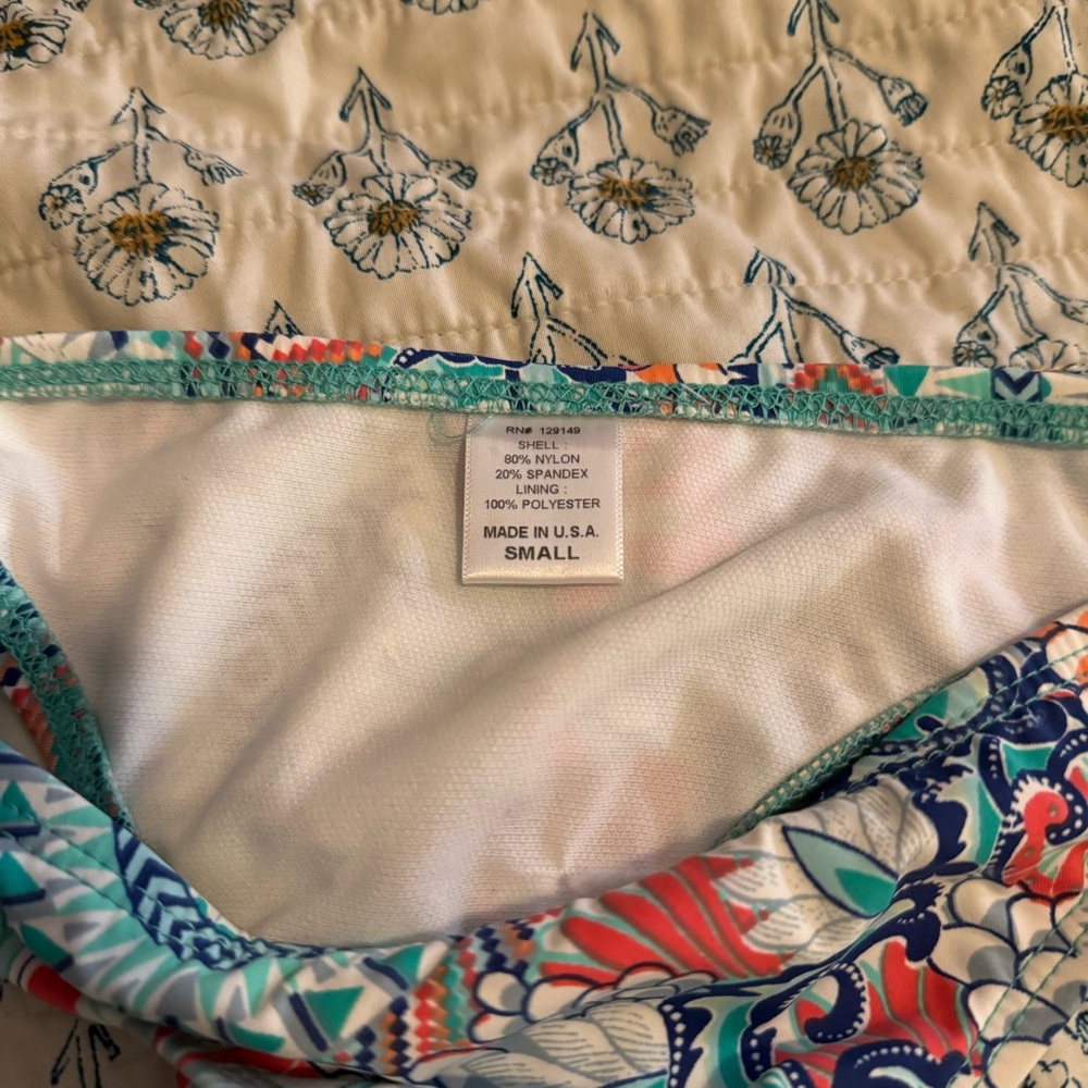 Colorful Floral Patterned Bikini Bottom - Picture 5 of 10